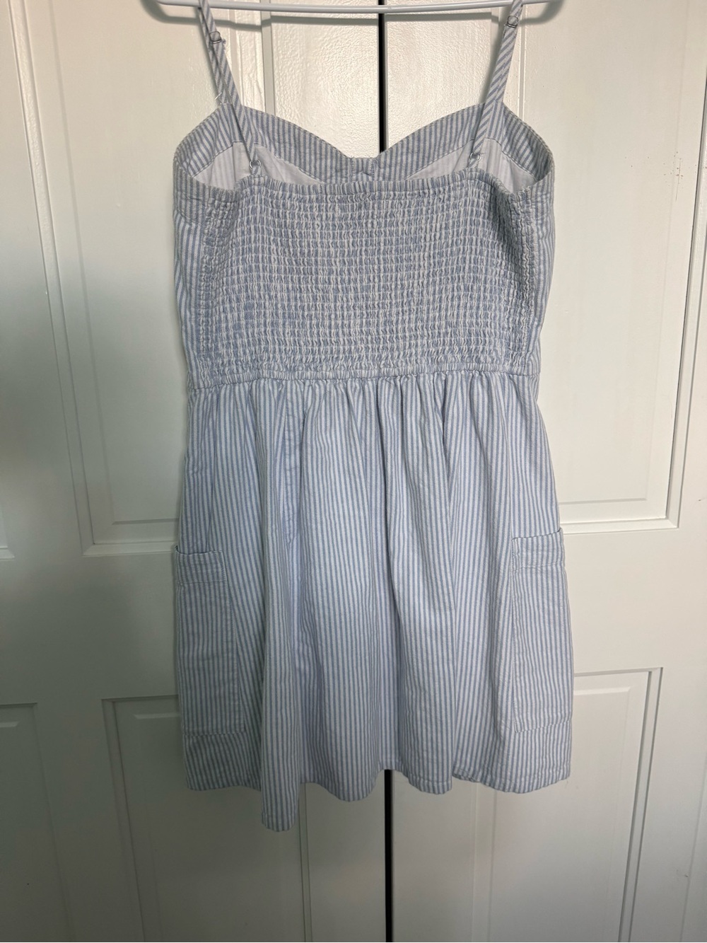 Abercrombie & Fitch White & Blue Dress - Picture 2 of 3